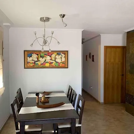 Piso De Lujo En Urbanizacion En Appartamento