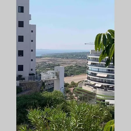 Piso De Lujo En Urbanizacion En Appartamento